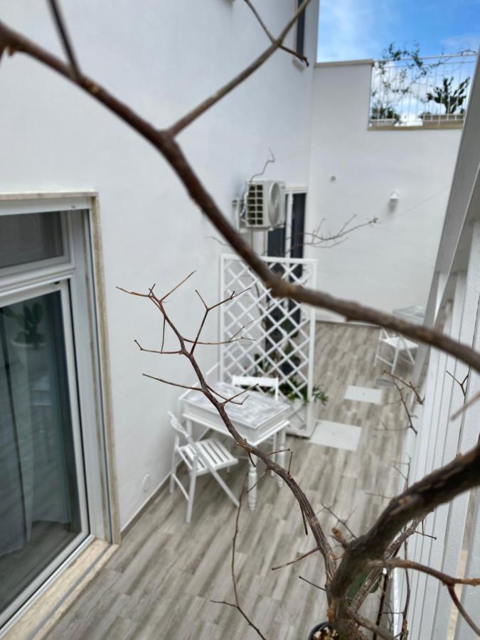 La Casa Di Nina Bed & Breakfast Lecce Exterior photo